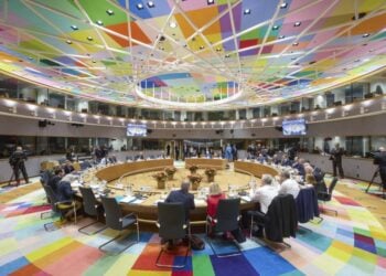 Γενική άποψη της Συνόδου του Ευρωπαϊκού Συμβουλίου στις Βρυξέλλες (φωτ.: EPA/PRESIDENTIAL PRESS SERVICE / HANDOUT)