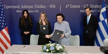 Στιγμιότυπο από την ανανέωση του Μνημονίου Κατανόησης για την προστασία της πολιτιστικής κληρονομιάς και την καταπολέμηση της παράνομης διακίνησης πολιτιστικών αγαθών. Τετάρτη 7 Οκτωβρίου 2026 (φωτ.: EUROKINISSI / Μιχάλης Καραγιάννης)