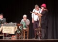Στιγμιότυπο από το το μονόπρακτο «Ο Γιάγκον ο κουντούρατσης», στη σκηνή του στο Πολιτιστικού Κέντρου Νέας Ιωνίας Βόλου. Σάββατο 3 Οκτωβρίου 2026 (φωτ.: Facebook / Ένωση Ποντίων Νομού Μαγνησίας)
