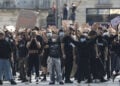 Μαθητές και μαθήτριες λυκείων μαζί με συνδικάτα εκπαιδευτικών στους δρόμους του Μονπελιέ της νότιας Γαλλίας. Τρίτη 6 Οκτωβρίου 2026 (φωτ.: EPA / Guillaume Horcajuelo)