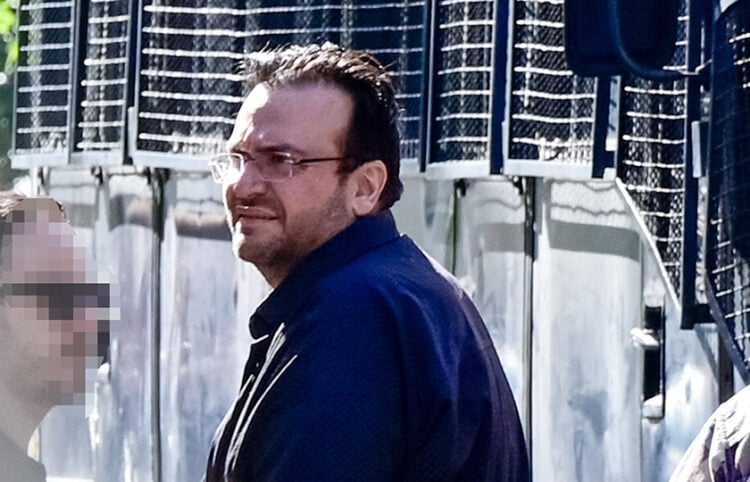 Μεταγωγή του Φίλιππου Καμπούρη από τη ΓΑΔΑ στα δικαστήρια και στον εισαγγελέα. Τετάρτη 7 Οκτωβρίου 2026 (φωτ.: EUROKINISSI / Μιχάλης Παπανικολάου)