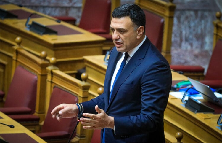 Ο Βασίλης Κικίλιας στη Βουλή, στα κυβερνητικά έδρανα. Πέμπτη 8 Οκτωβρίου 2026 (φωτ.: EUROKINISSI / Γιώργος Κονταρίνης)