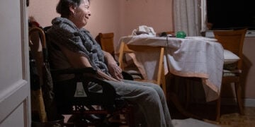 Η Μαρικάρμεν Αμπασκάλ στο σπίτι όπου έμενε 70 χρόνια  
(πηγή: Χ)
