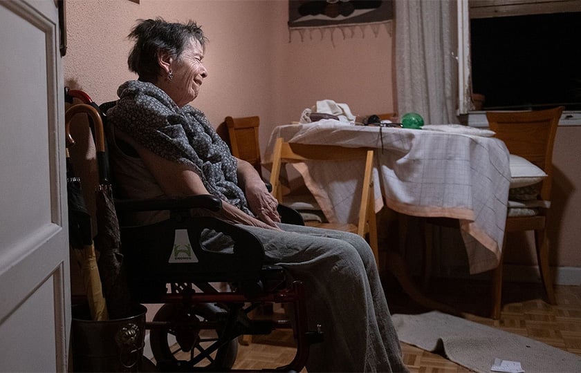 Η Μαρικάρμεν Αμπασκάλ στο σπίτι όπου έμενε 70 χρόνια  
(πηγή: Χ)