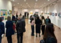 Στιγμιότυπο από τα εγκαίνια της 7ης έκθεσης ζωγραφικής, στην αίθουσα «Ναϊάς» στη Νάουσα. Σάββατο 24 Οκτωβρίου 2026 (φωτ.: Facebook / Εύξεινος Λέσχη Ποντίων Νάουσας - Εθνική Βιβλιοθήκη Αργυρουπόλεως)
