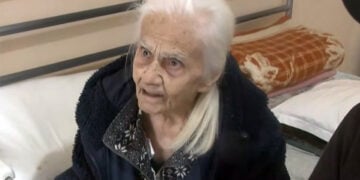 Η 92χρονη Παρθένα Χαραλαμπίδου (στιγμιότυπο από το βίντεο του OpenTV)