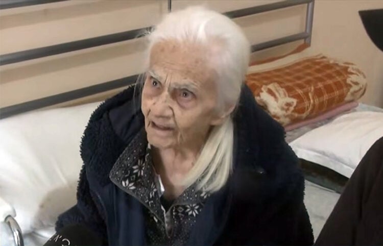 Η 92χρονη Παρθένα Χαραλαμπίδου (στιγμιότυπο από το βίντεο του OpenTV)