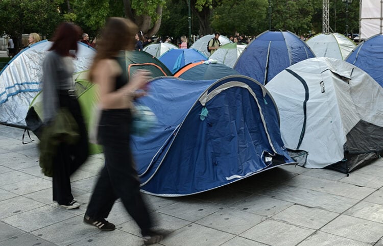 Συγκέντρωση και συναυλία στην πλατεία Συντάγματος, με τη συμμετοχή φοιτητικών συλλόγων (φωτ.: EUROKINISSI / Μιχάλης Καραγιάννης)